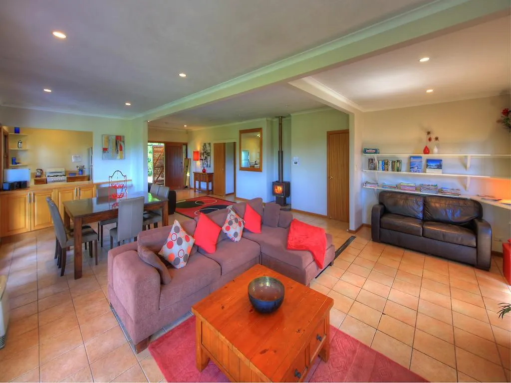 Laurels Villa Sunshine Coast