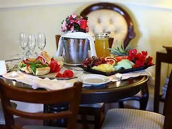 Laurels Villa Sunshine Coast