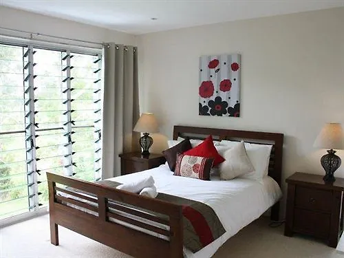Laurels Villa Sunshine Coast