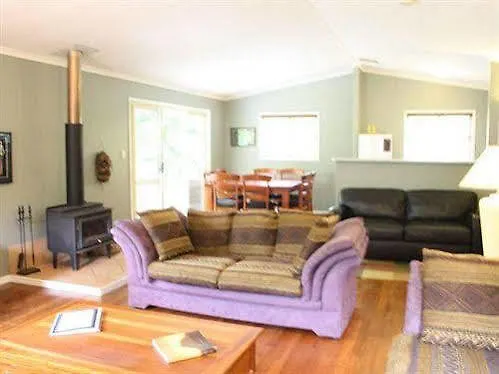 Laurels Villa Sunshine Coast